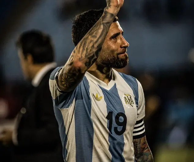 但是在主场, 失去利爪 但是在主场, 失去利爪