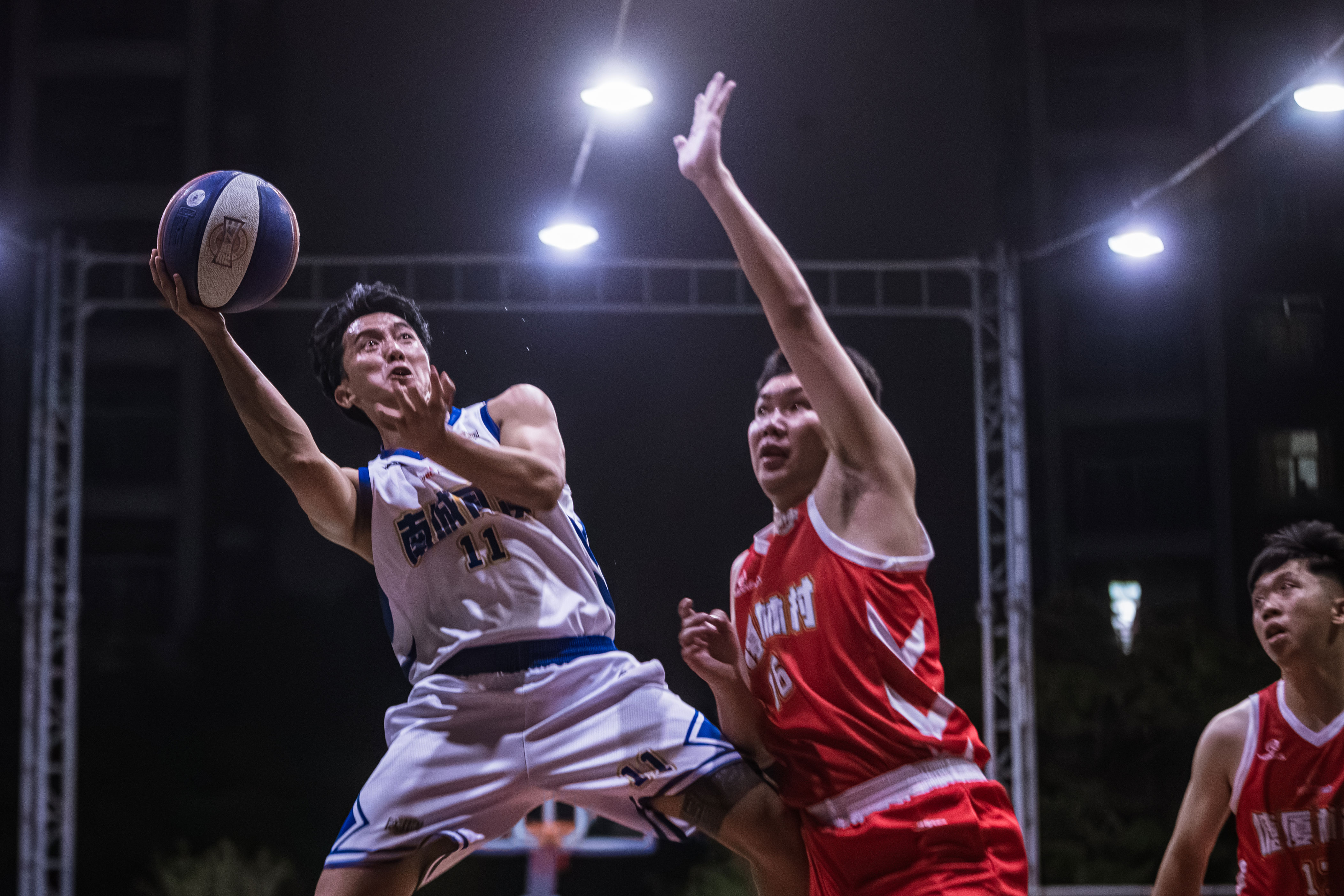 相较于第二, 的办赛模式 相较于第二, 的办赛模式